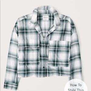 NWT Abercrombie & Fitch 90’s Cropped Flannel
